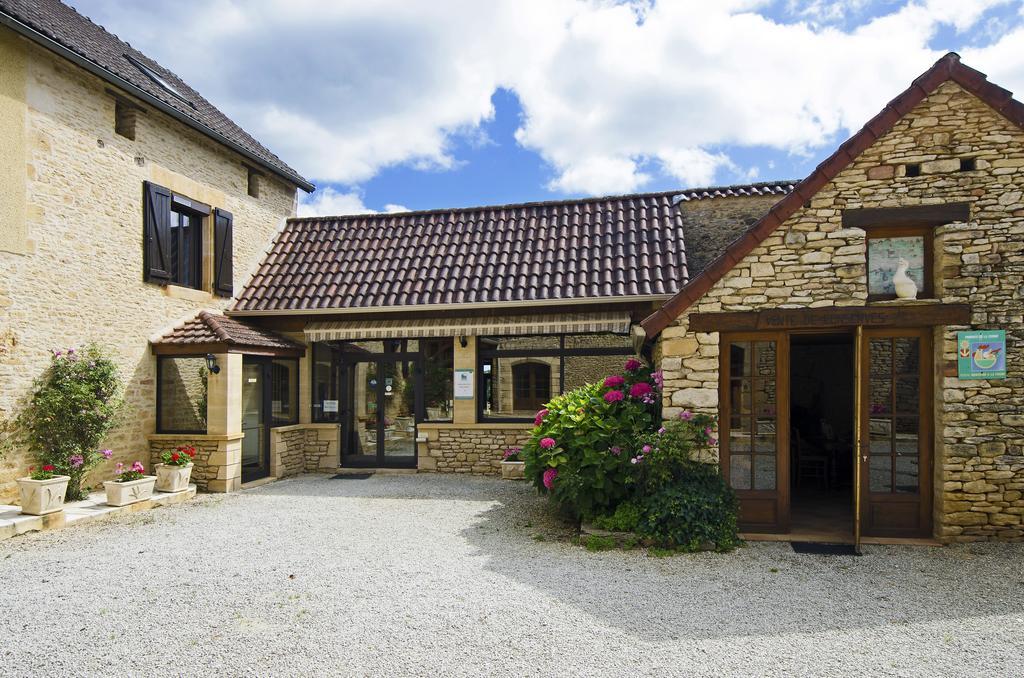 La Table Du Chaffour Hotel Saint-Genies-Bellevue Exterior photo